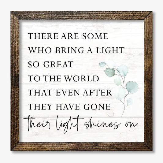 TIMBERLAND FRAME THIER LIGHT SHINES ON